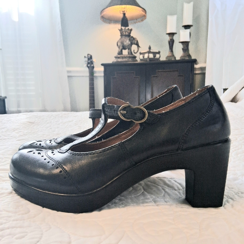 Black T Strap Mary Jane Granny Heel